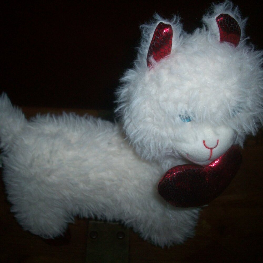 Homerbest Alpaca Llama Ivory Valentines Heat Stuffed Animal 8” Plush Lovey Toy
